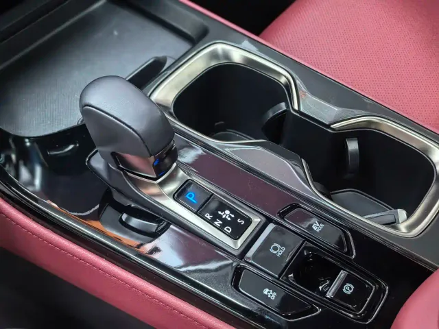 Lexus NX — Фото автомобиля 18