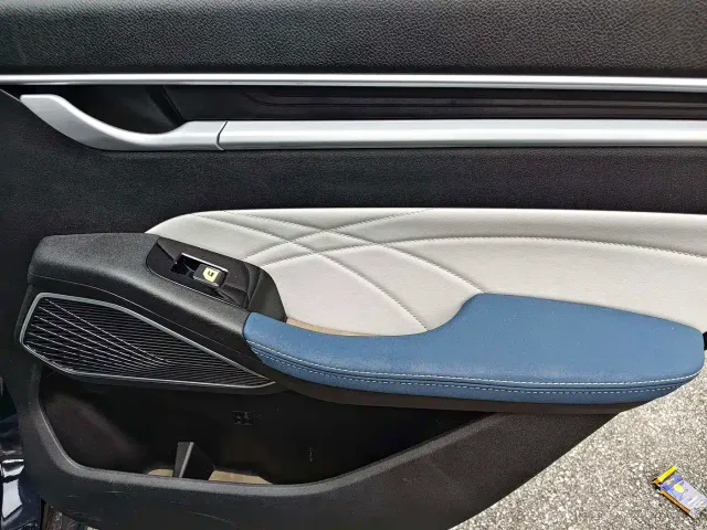 Geely Emgrand — Фото автомобиля 11