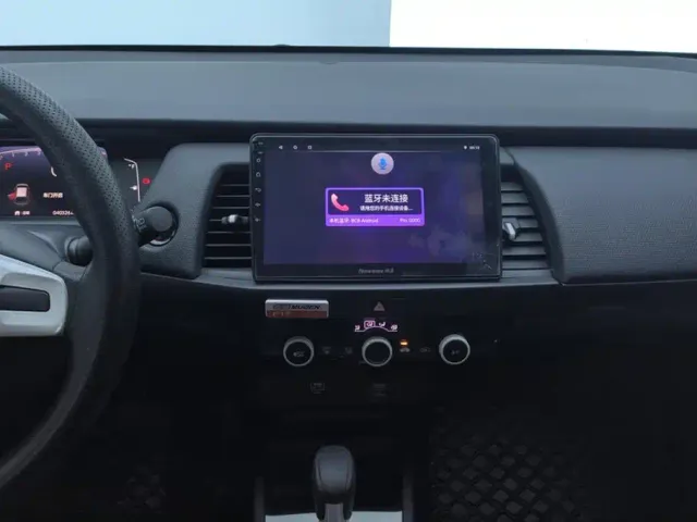 Honda Fit — Фото автомобиля 13