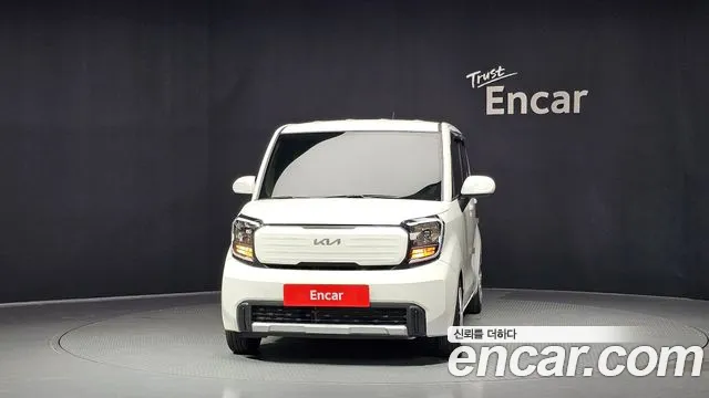 Kia RAY Новый Kia Ray Фургон — Фото автомобиля 3