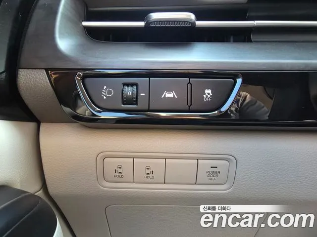 Kia Canival Carnival 4 поколение Дизель 9 мест Prestige — Фото автомобиля 12