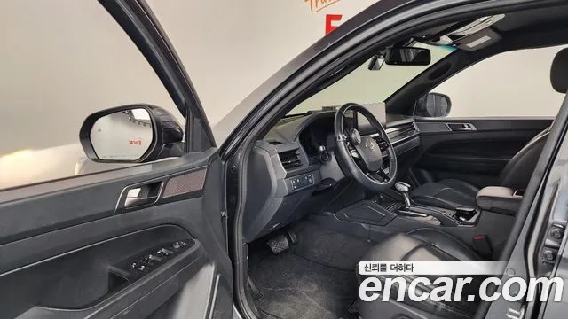KG_Mobility_Ssangyong Rexton Новый Rexton Sport Khan Дизель 2.2 4WD — Фото автомобиля 10
