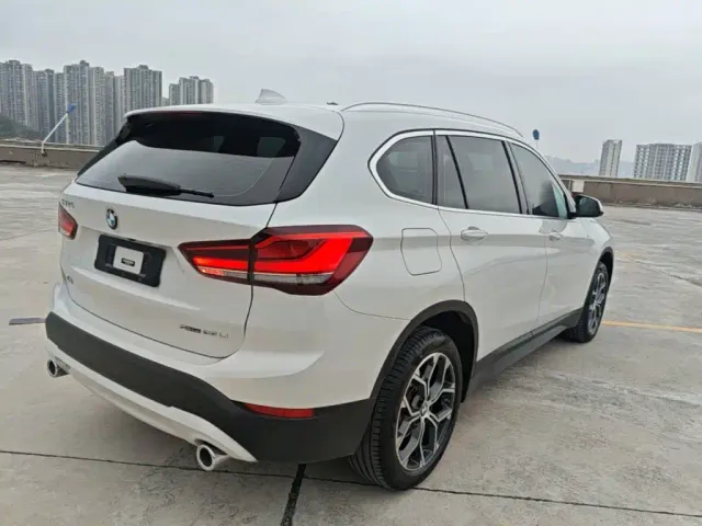 BMW X1 — Фото автомобиля 6