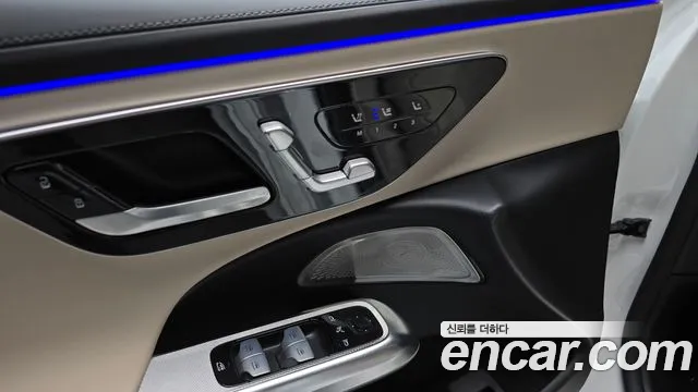 Mercedes-Benz E-Class — Фото автомобиля 15