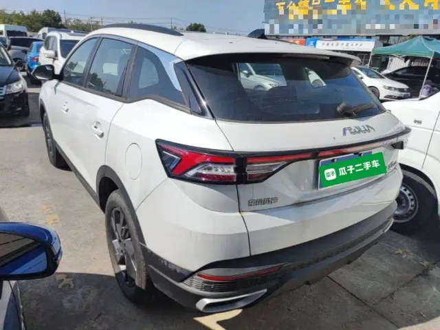 Dongfeng Fengshen AX7 — Фото автомобиля 4