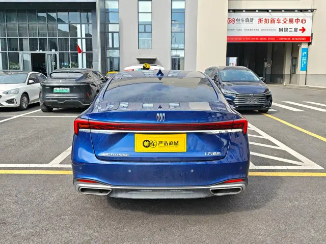 Buick LaCrosse — Фото автомобиля 4