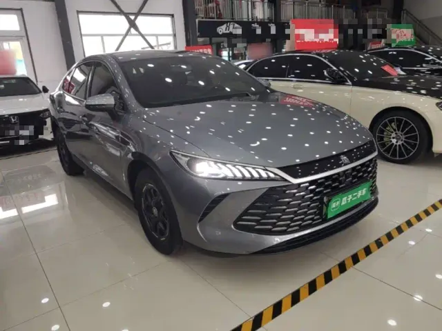 BYD Qin PLUS — Фото автомобиля 3