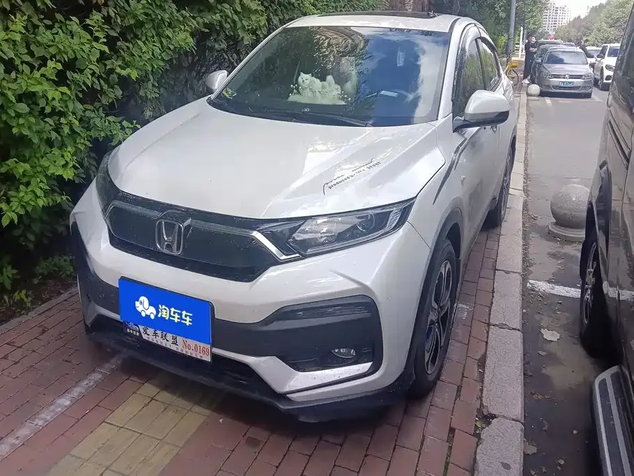 Фотография автомобиля — Honda Honda XR-V