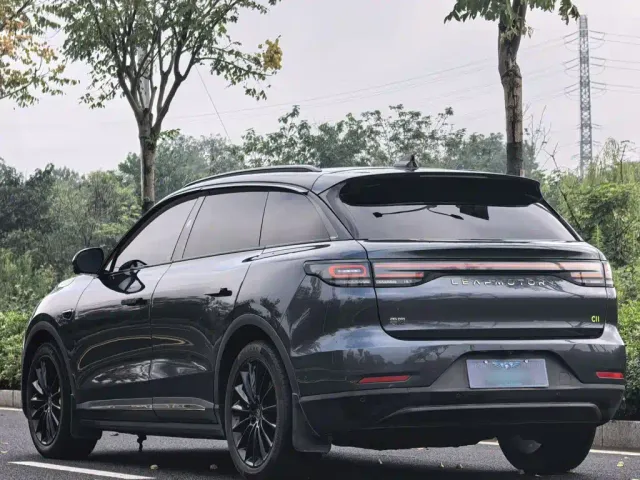 Leapmotor C11 — Фото автомобиля 3