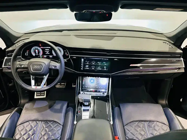 Audi Q8 — Фото автомобиля 7