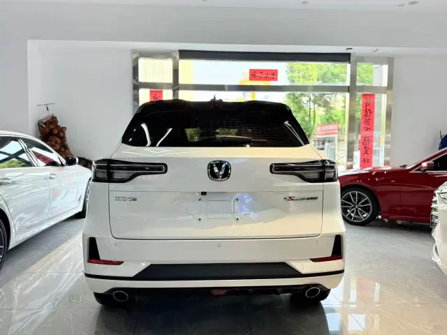 Changan CS55 Plus — Фото автомобиля 9