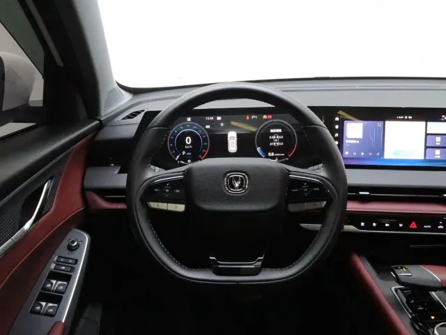 Changan CS75 Plus — Фото автомобиля 15