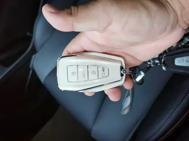 Geely Boyue 2023 Boyue COOL 1.5TD Smart Connection Edition — Фото автомобиля 8