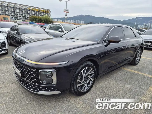 Hyundai Grandeur GN7 — Фото автомобиля 2