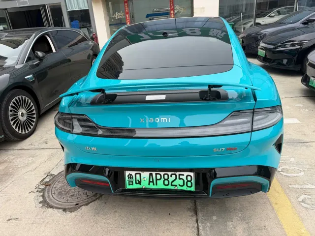 Xiaomi SU7 — Фото автомобиля 8