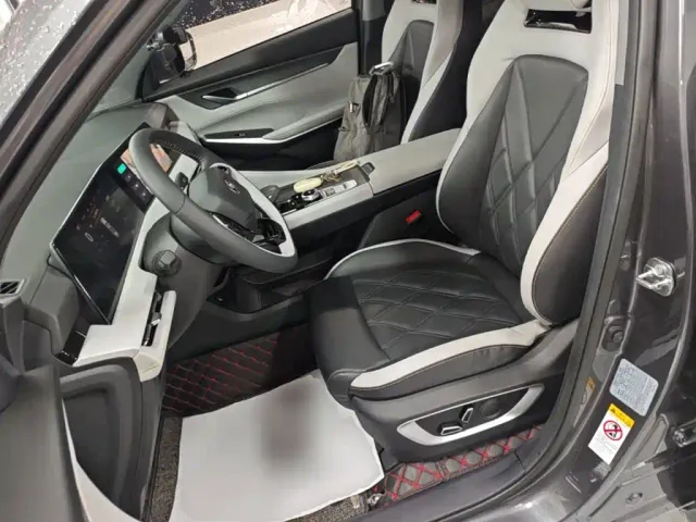 Changan CS75 Plus — Фото автомобиля 14