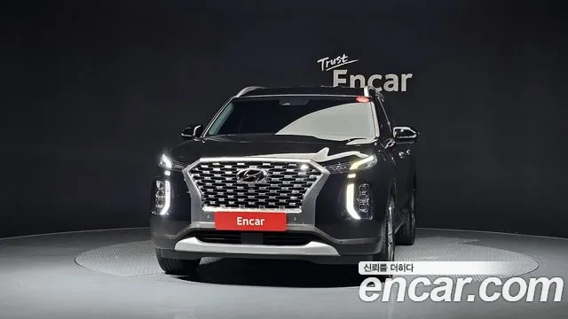 Hyundai Palisade Palisade Дизель 2.2 2WD — Фото автомобиля 3
