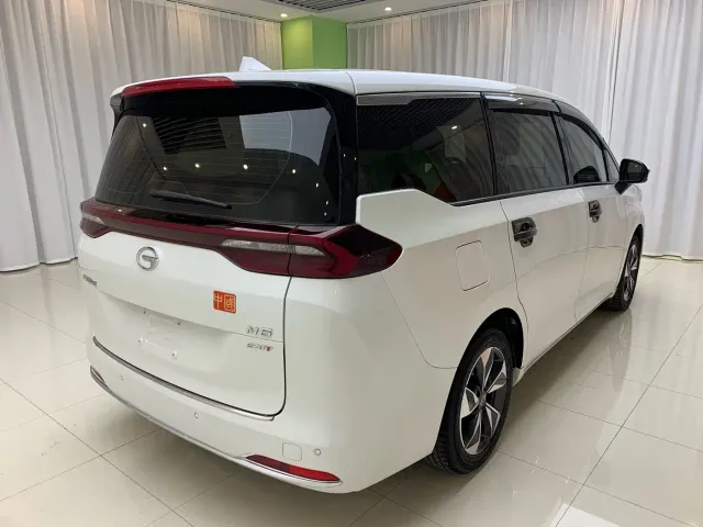 GAC Trumpchi M6 — Фото автомобиля 4