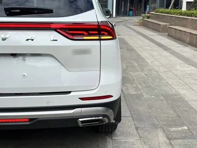Haval H6 — Фото автомобиля 23