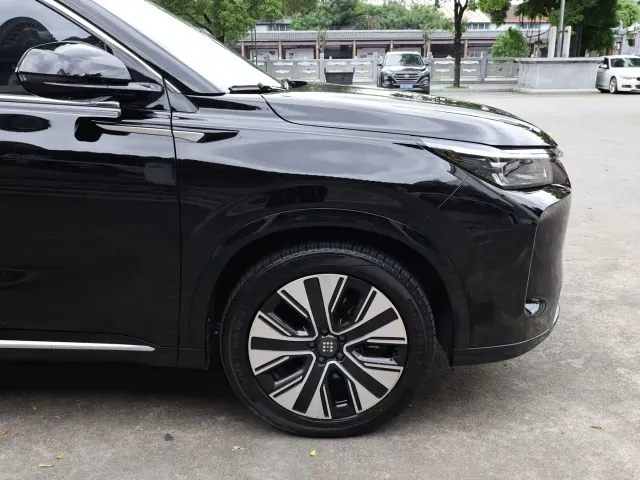 Landian E5 PLUS — Фото автомобиля 24