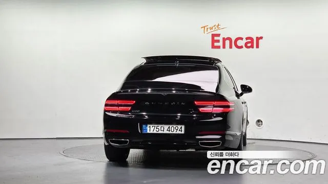 Genesis G80 RG3 — Фото автомобиля 4