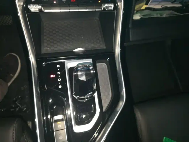 Wuling Asta — Фото автомобиля 10