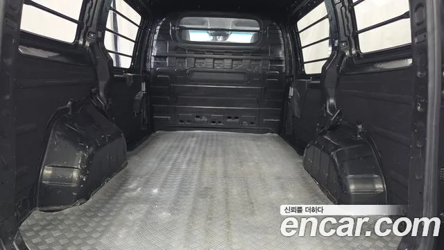 Hyundai Staria — Фото автомобиля 26