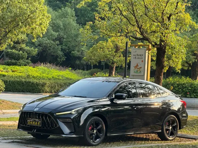 Фотография автомобиля — MG 5 Scorpio