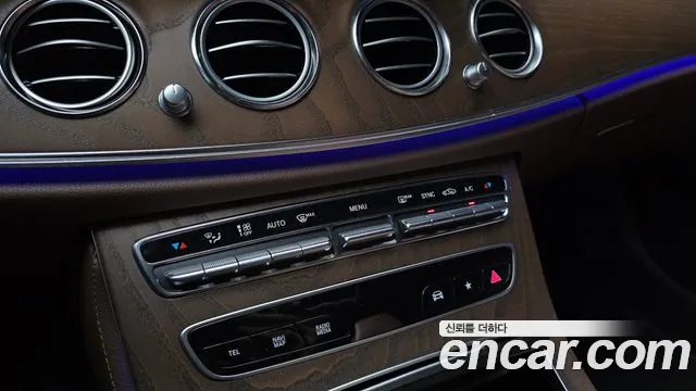 Mercedes-Benz E-Class W213 — Фото автомобиля 22