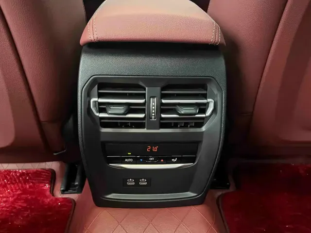 BMW 3 Series — Фото автомобиля 18