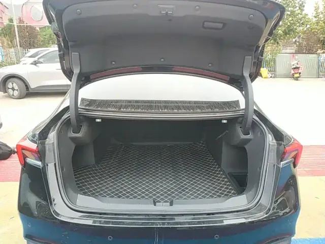 Buick LaCrosse — Фото автомобиля 18