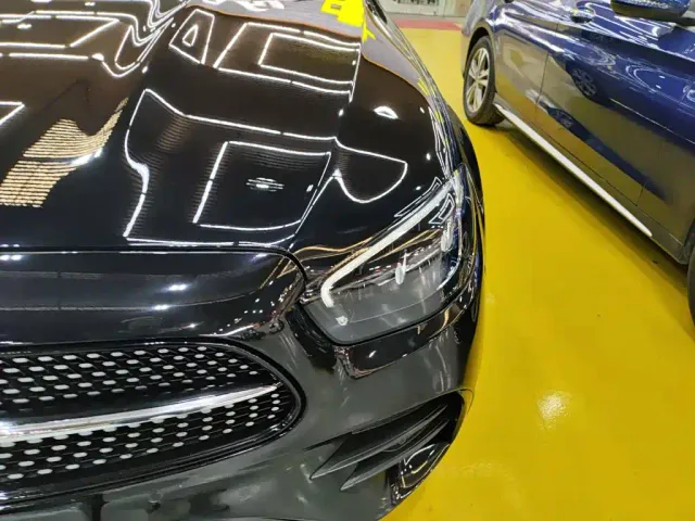 Mercedes-Benz E-Class — Фото автомобиля 14