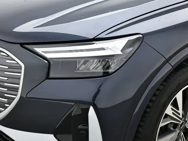 Audi Q4 e-tron — Фото автомобиля 18