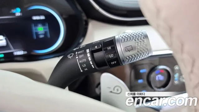 Genesis GV70 Electrified GV70 — Фото автомобиля 28