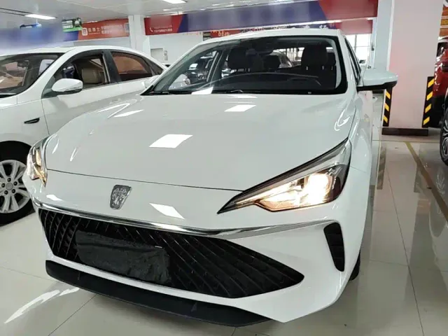 Roewe i5 — Фото автомобиля 2