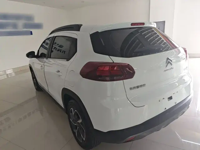 Citroen C3-XR — Фото автомобиля 4