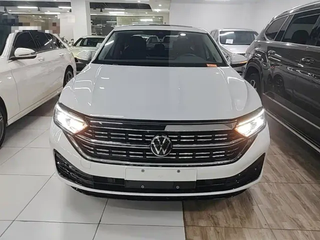 Volkswagen Sagitar — Фото автомобиля 2