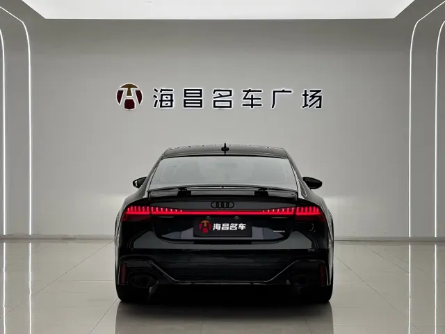 Audi A7 — Фото автомобиля 19