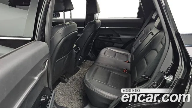 KG_Mobility_Ssangyong Torres — Фото автомобиля 11