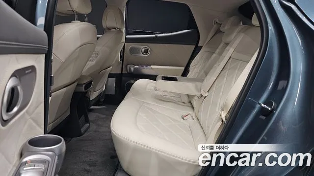 Genesis GV60 — Фото автомобиля 29
