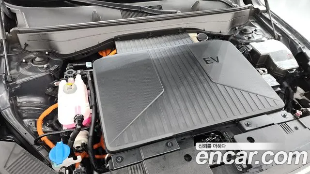Hyundai Kona SX2 — Фото автомобиля 6