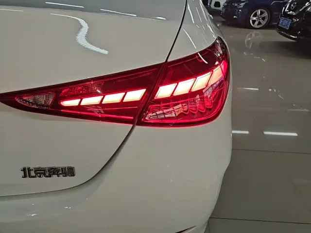 Mercedes-Benz C-Class — Фото автомобиля 23