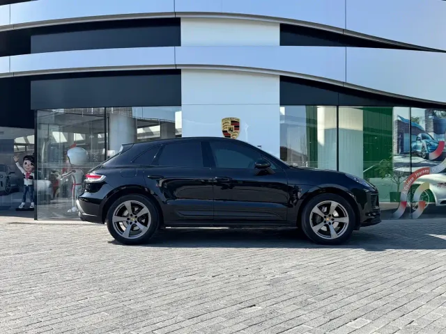 Porsche Macan — Фото автомобиля 5