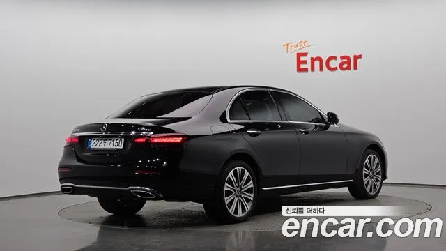 Mercedes-Benz E-Class W213 — Фото автомобиля 2