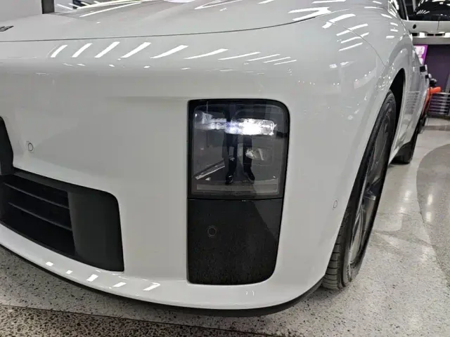 Li Auto i6 — Фото автомобиля 23