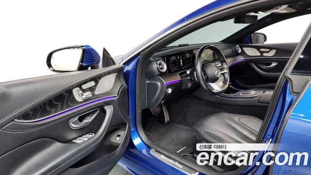 Mercedes-Benz CLS-Class — Фото автомобиля 9