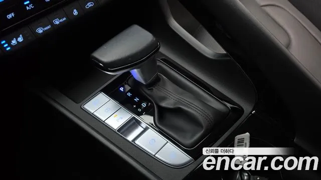 Hyundai Avante — Фото автомобиля 12