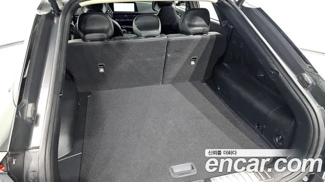 Kia EV6 Long Range — Фото автомобиля 28