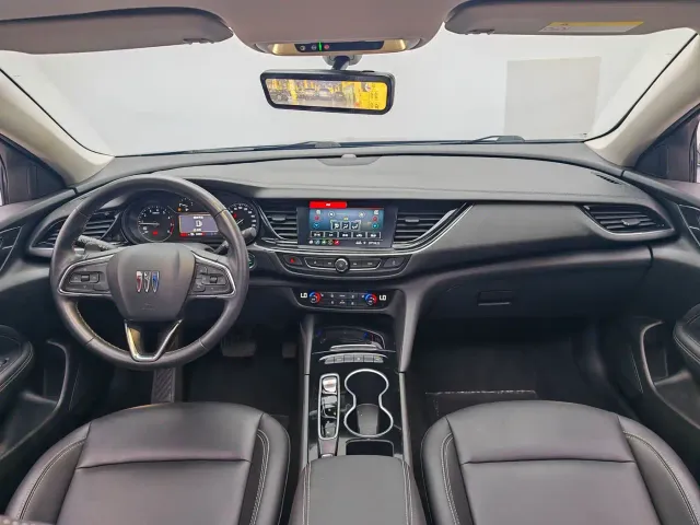 Buick Regal — Фото автомобиля 15