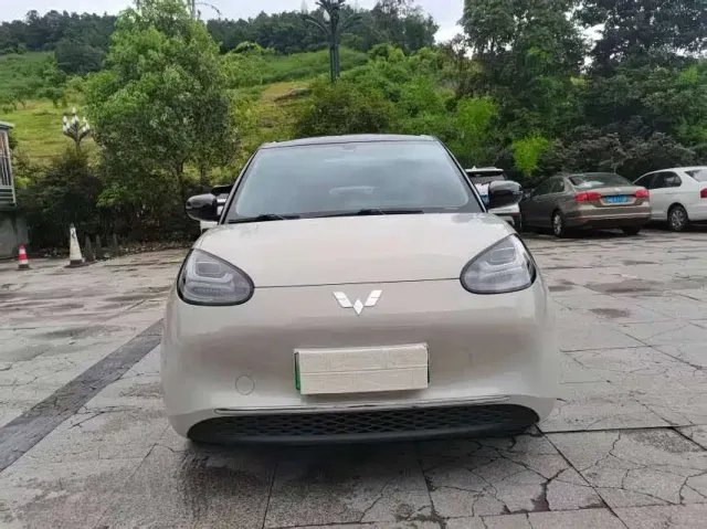 Wuling Bingo — Фото автомобиля 2